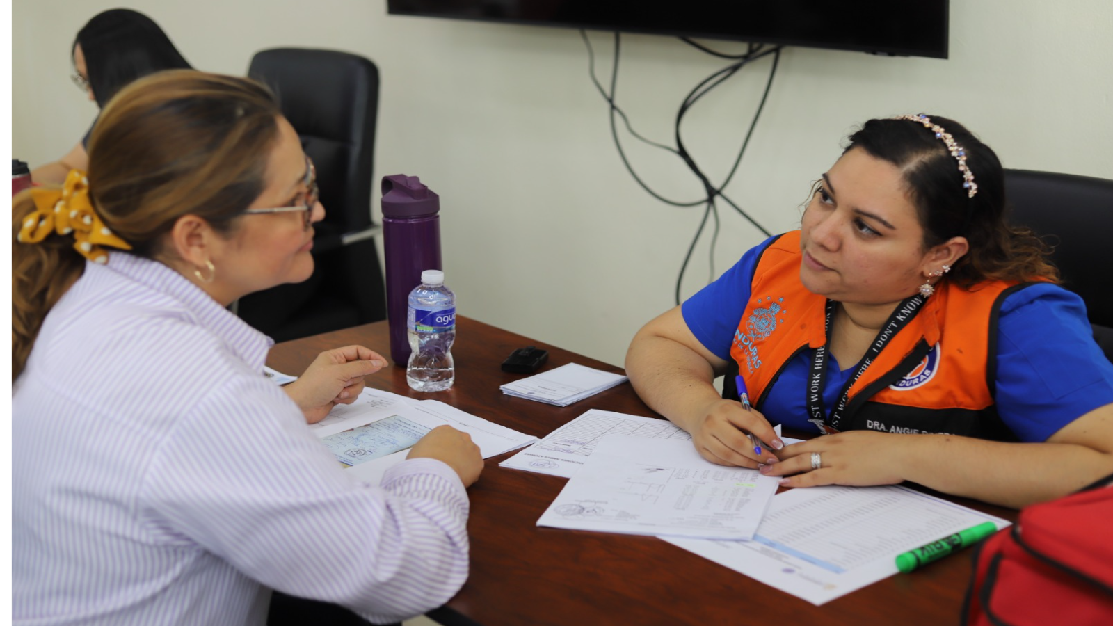 Imagen secundaria de AHAC Y COPECO UNEN ESFUERZOS PARA BRINDAR UNA JORNADA DE SALUD AL PERSONAL AERONÁUTICO